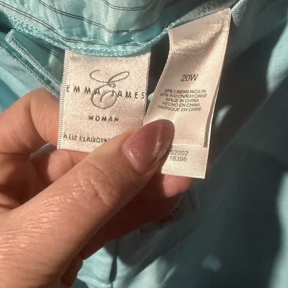 Emma James Light Aqua suit - Picture 9 of 10